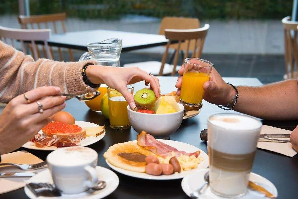 Hotel Bed4U Santander Espanha